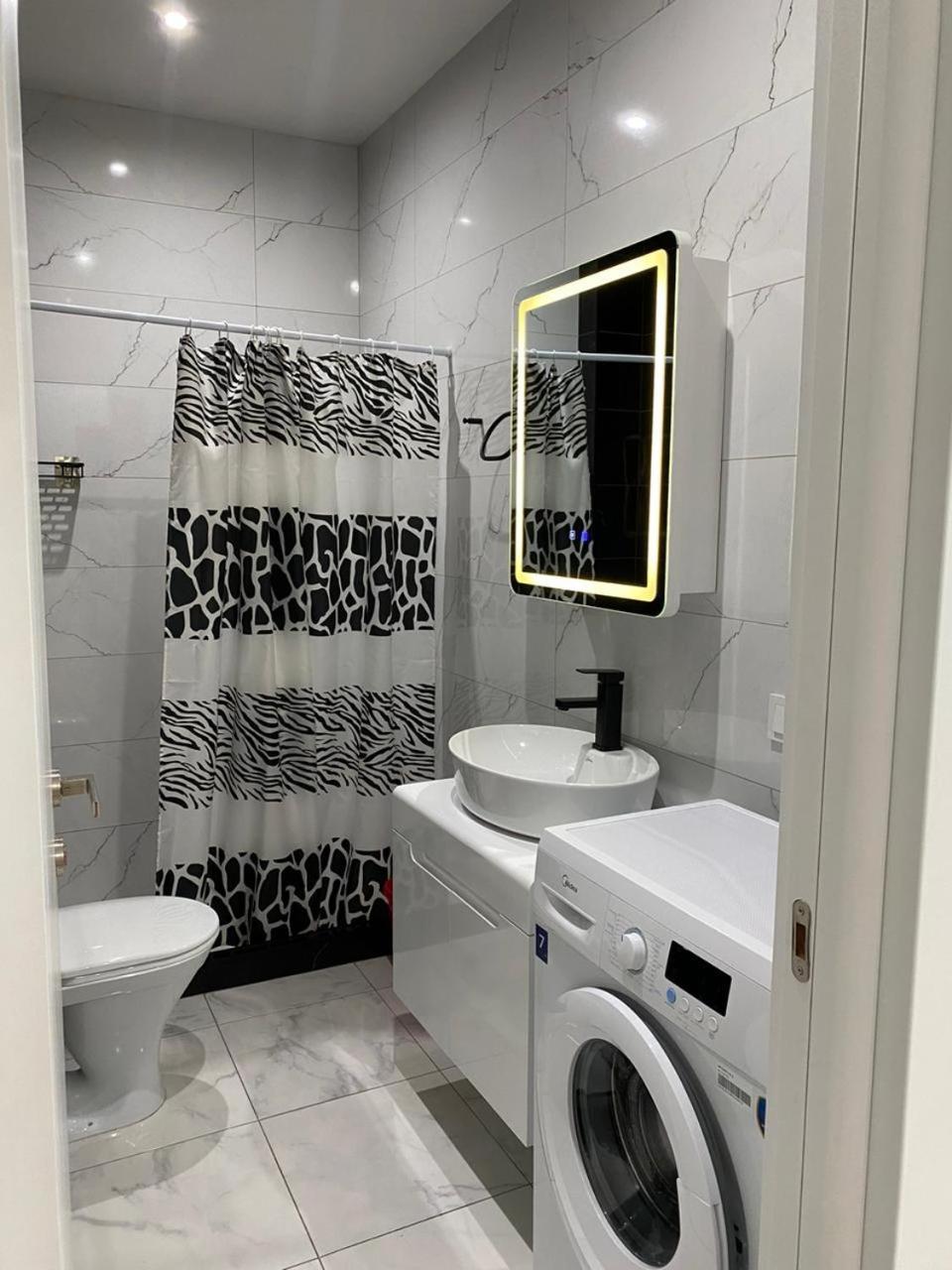 Apartment - "Exclusive" Tbilisi Luaran gambar
